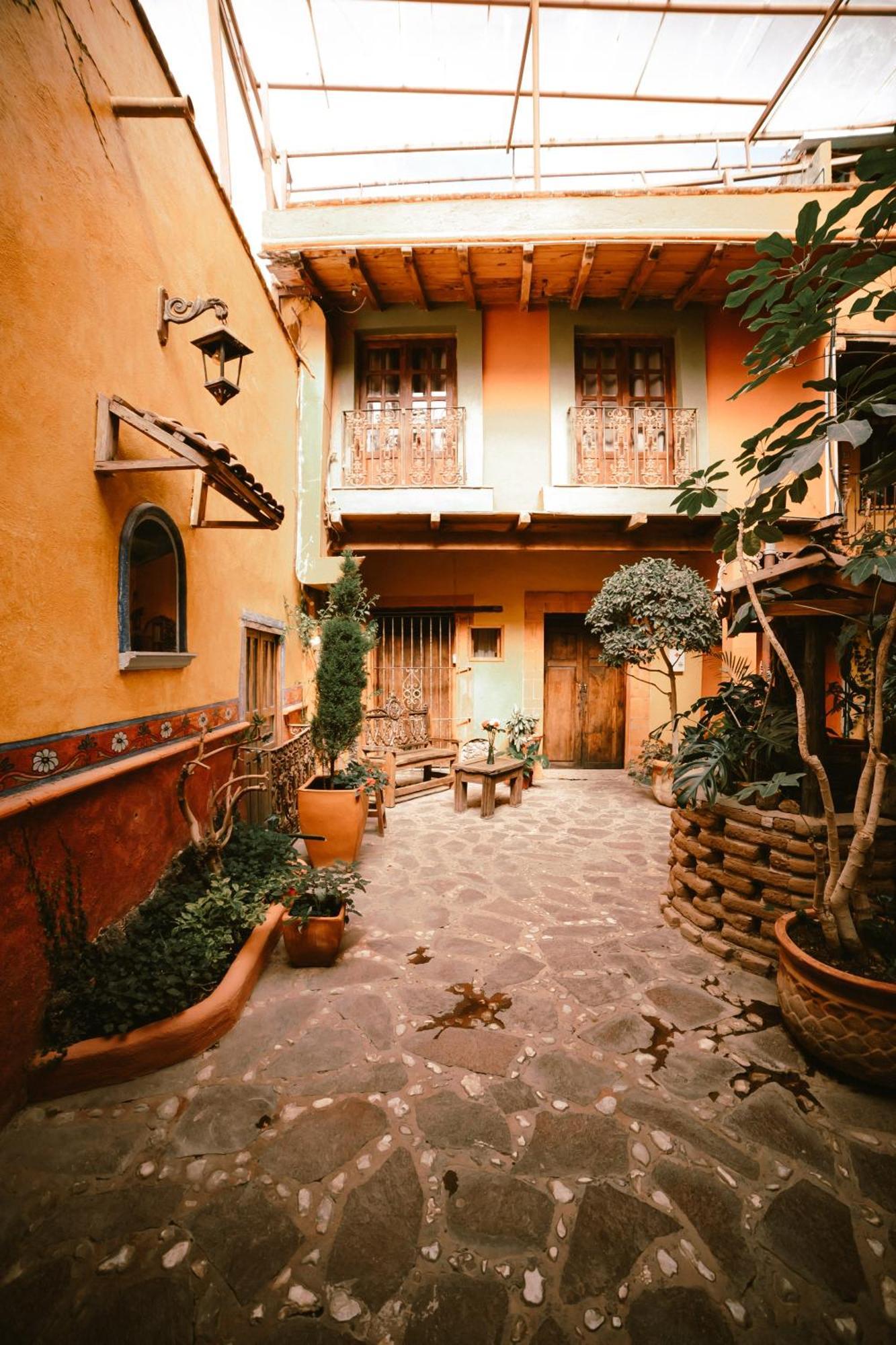 Hotel Casamia Dolores Hidalgo Exterior photo
